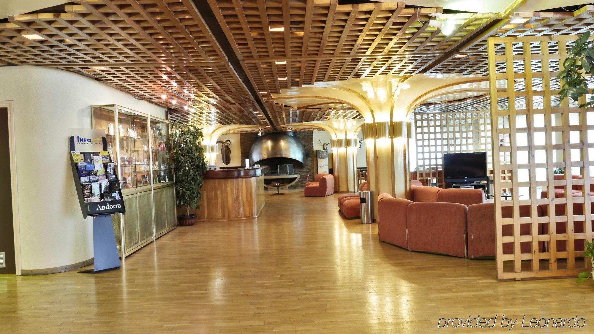 Hotel Sant Eloi Sant Julià de Lòria Dış mekan fotoğraf